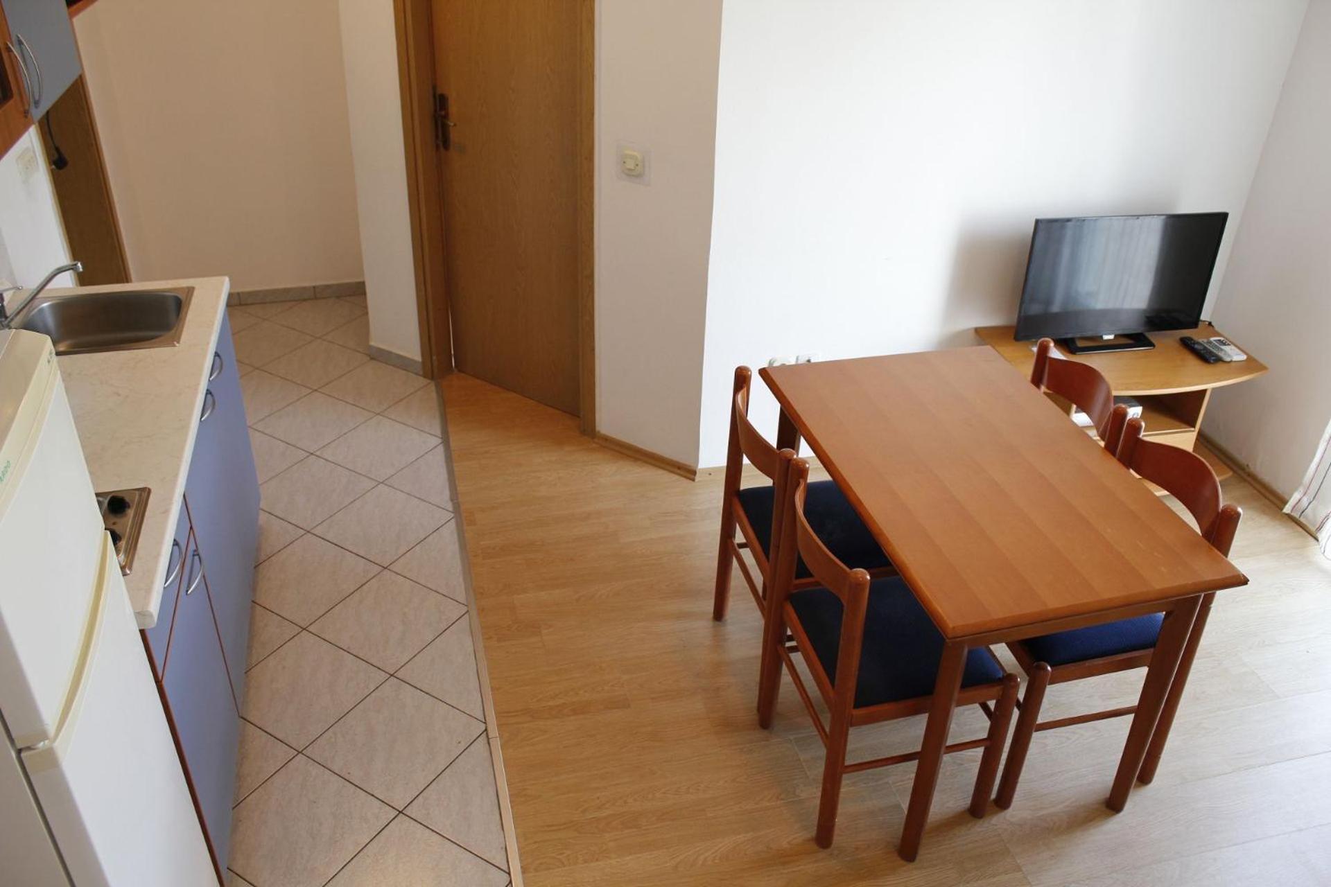 Apartments Branko Povljana Buitenkant foto